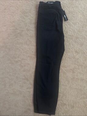 Fashion Nova Black Skinny Jeans 
Size 15